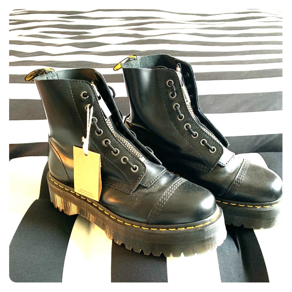 Dr Martin Sinclair Quad Retro Smooth Boots